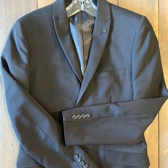 le chateau Other - Le Chateau suit